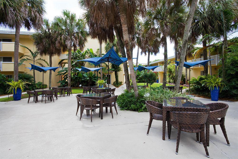Miami Lakes Hotel And Golf 餐厅 照片